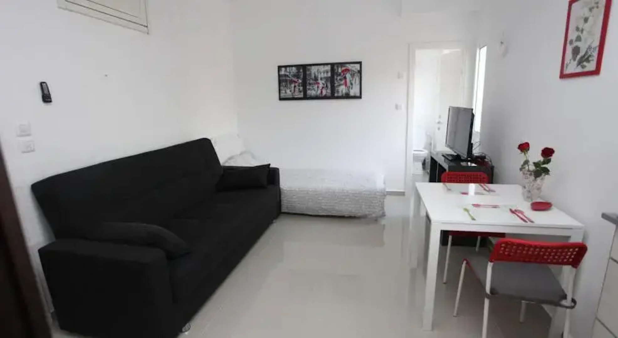 Incom Studios