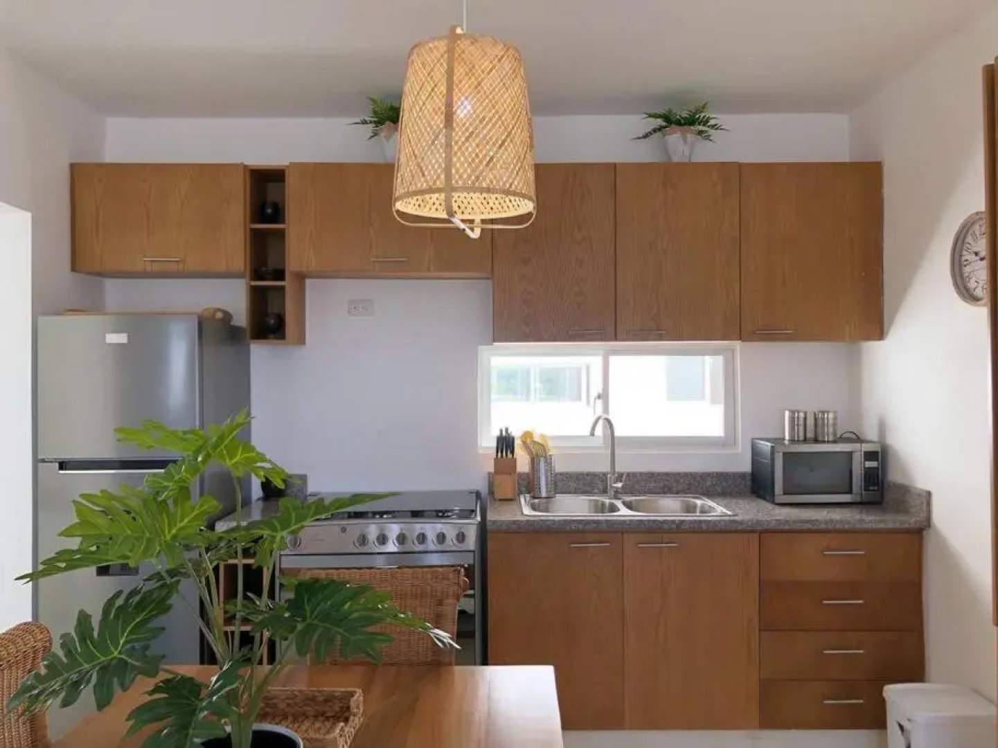 Beautiful apartment in thecity 25min from thebeach