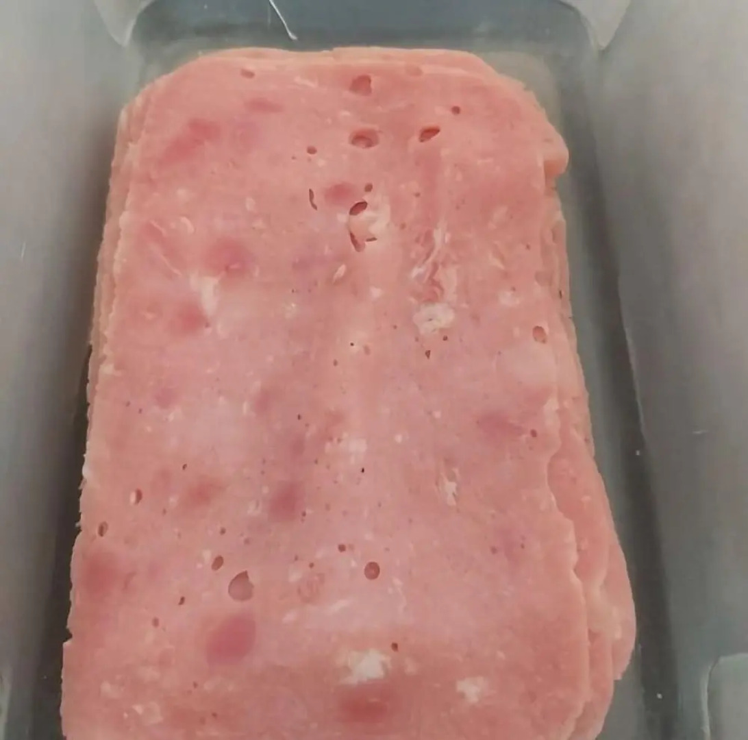 Nina Pousada e Refeições