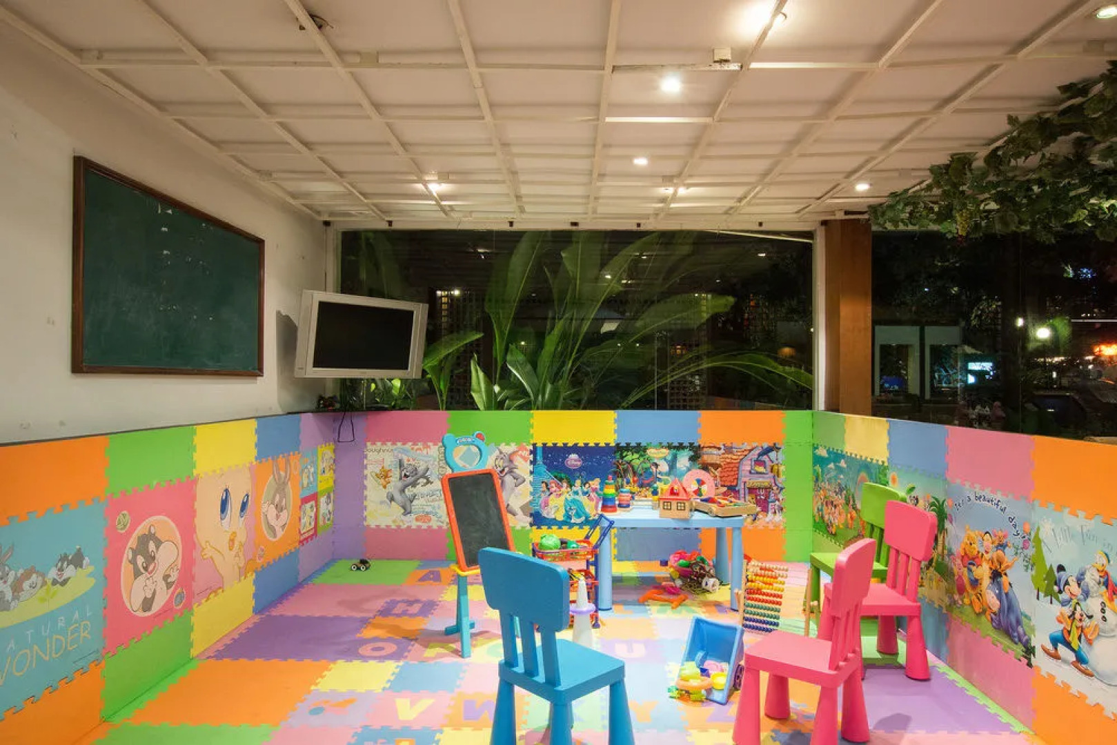 Nomads De Moc, Bangkok