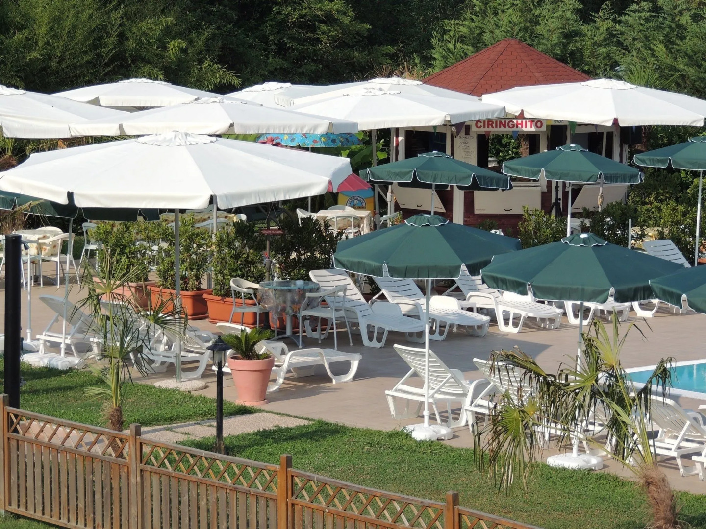 Country House Country Club