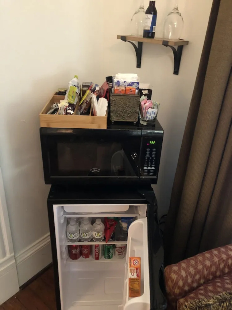 John Thomas Bed and Bath