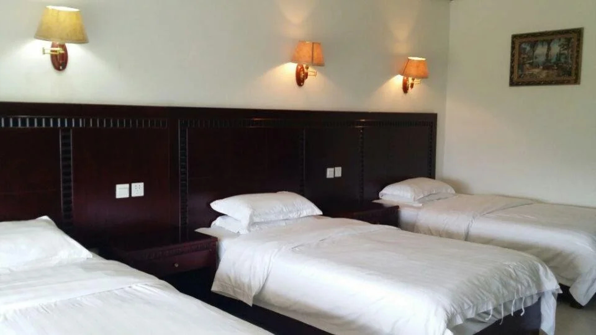 Emei Esheng Hotel