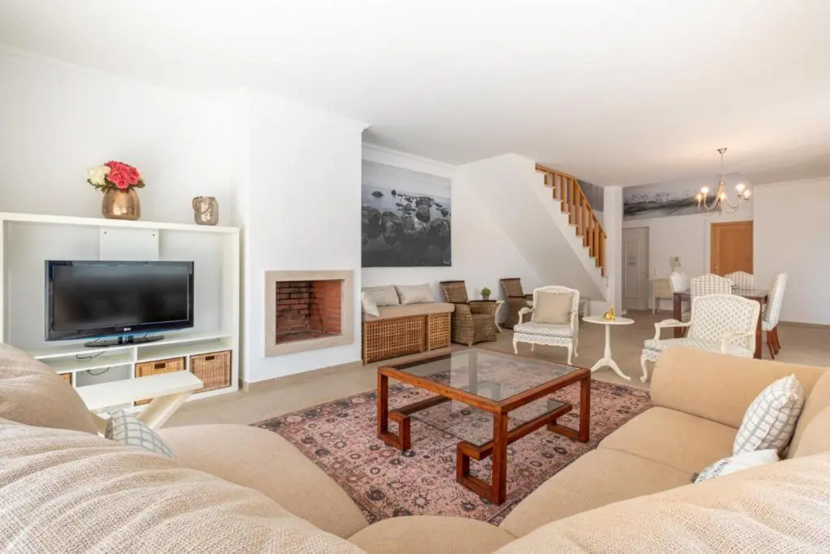 Magnifica Moradia V4