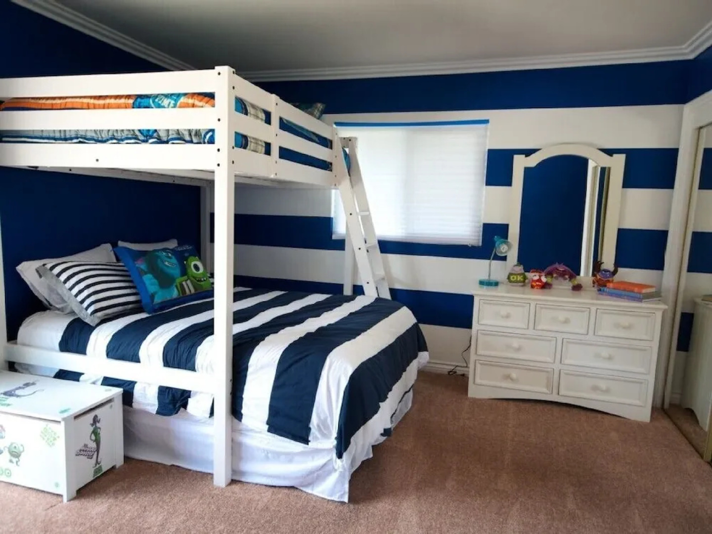 The Wonderland House 5 Bedrooms 3 Bathrooms Home