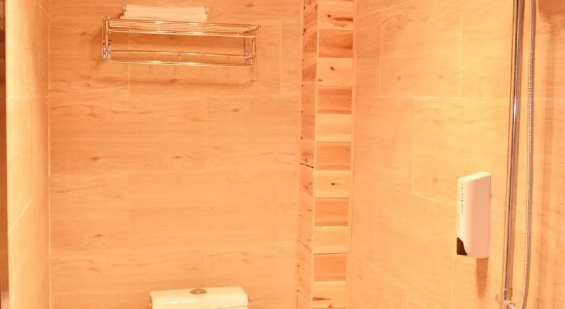 Tourist Courtyard Hotel