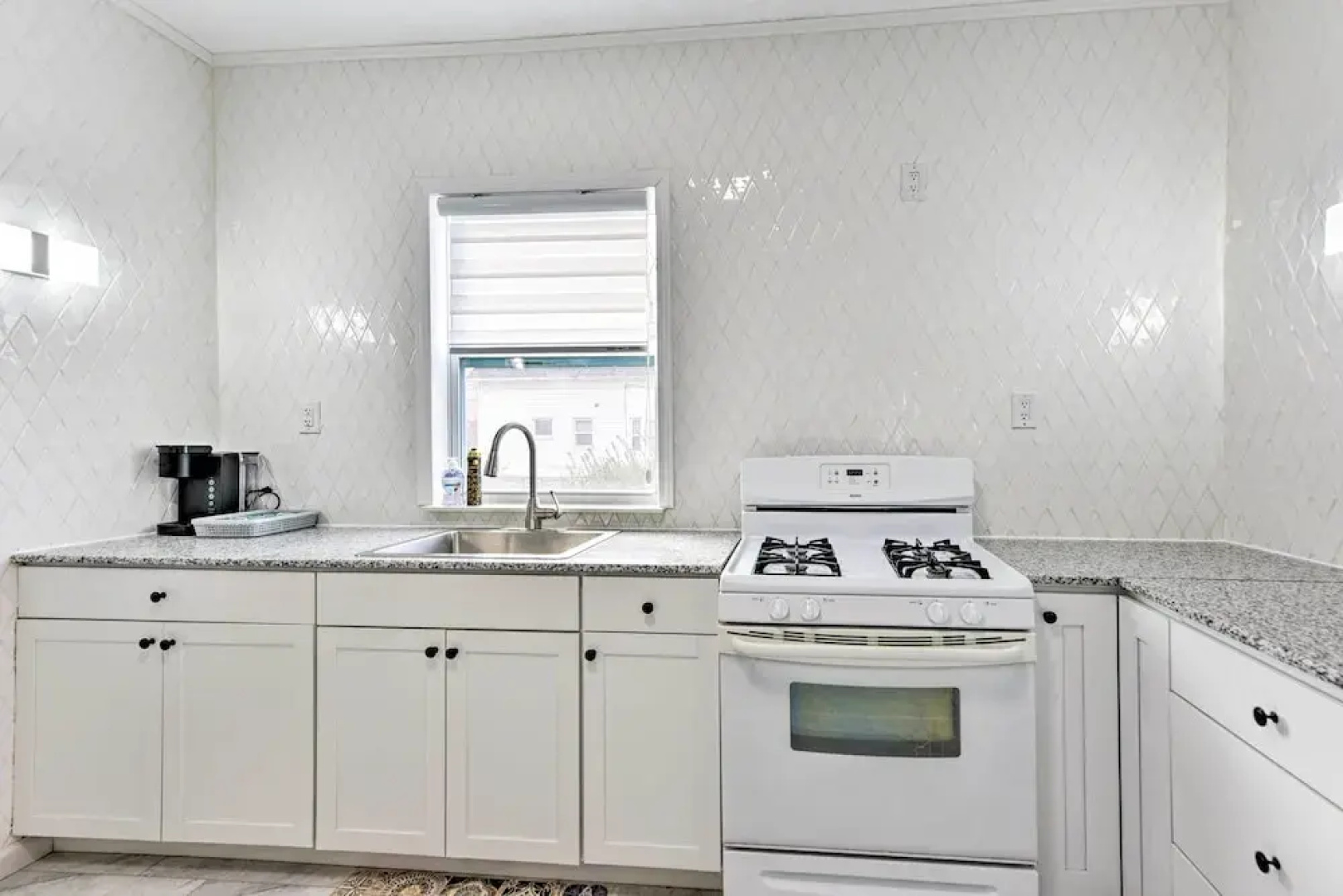 Buffalo Vacation Rental w/ Screened Porch