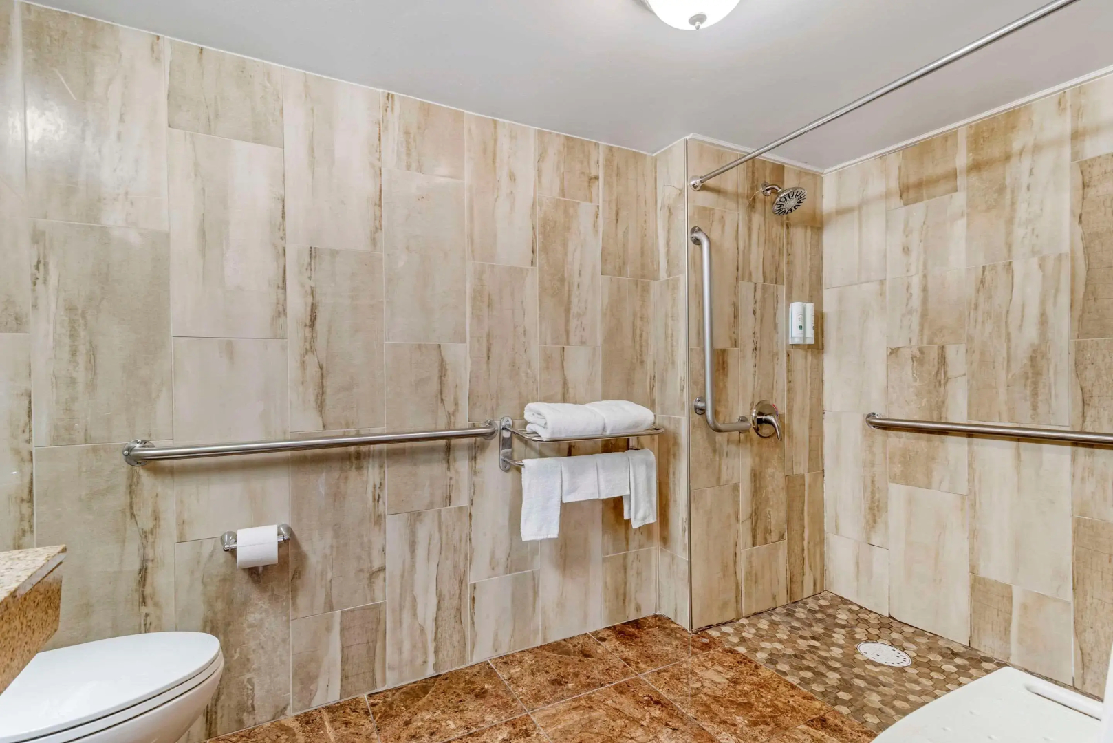 Quality Inn & Suites Morrow Atlanta South