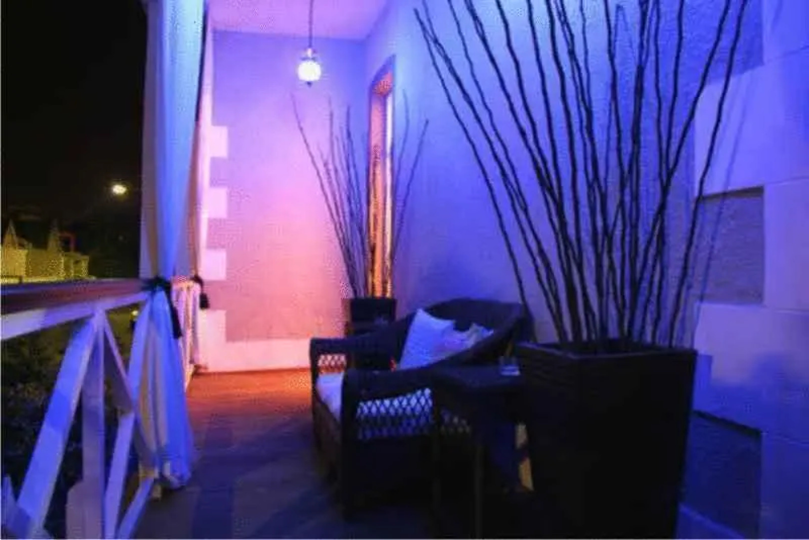 4 on Varneys Guest House