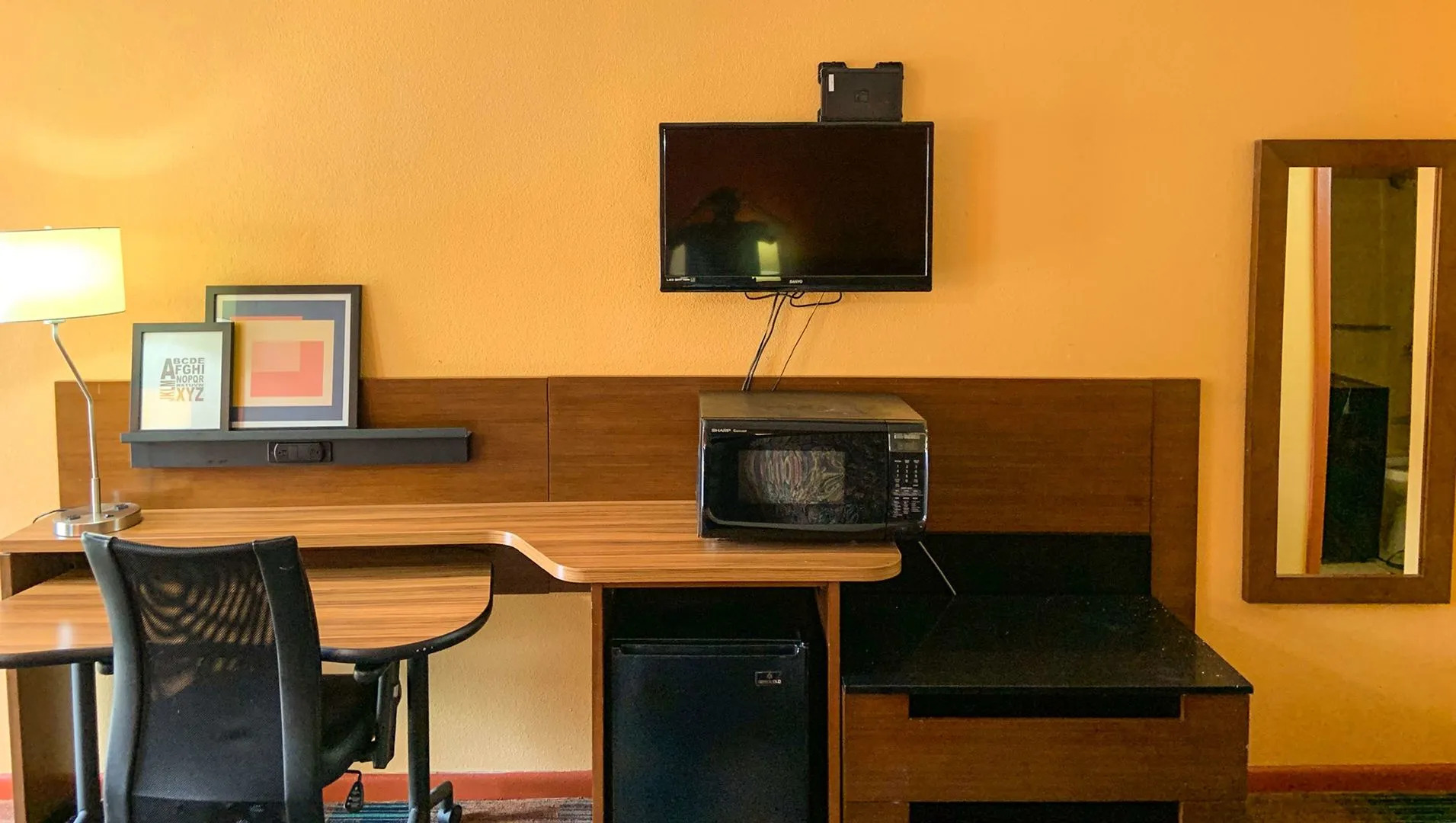 Luxury Inn & Suites Forrest City