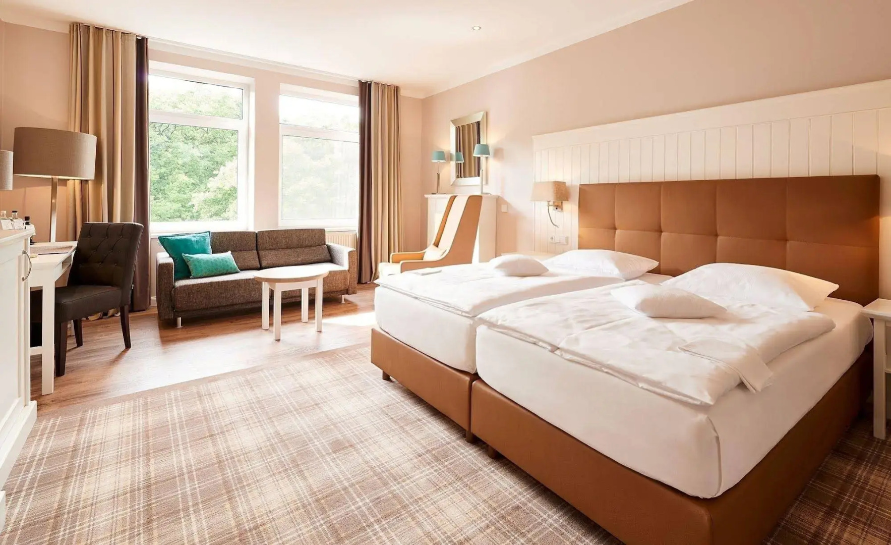 Отель Munte-Wellnesshotel am Stadtwald