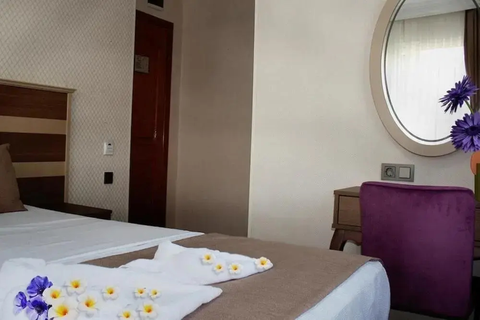 Sembol Hotel