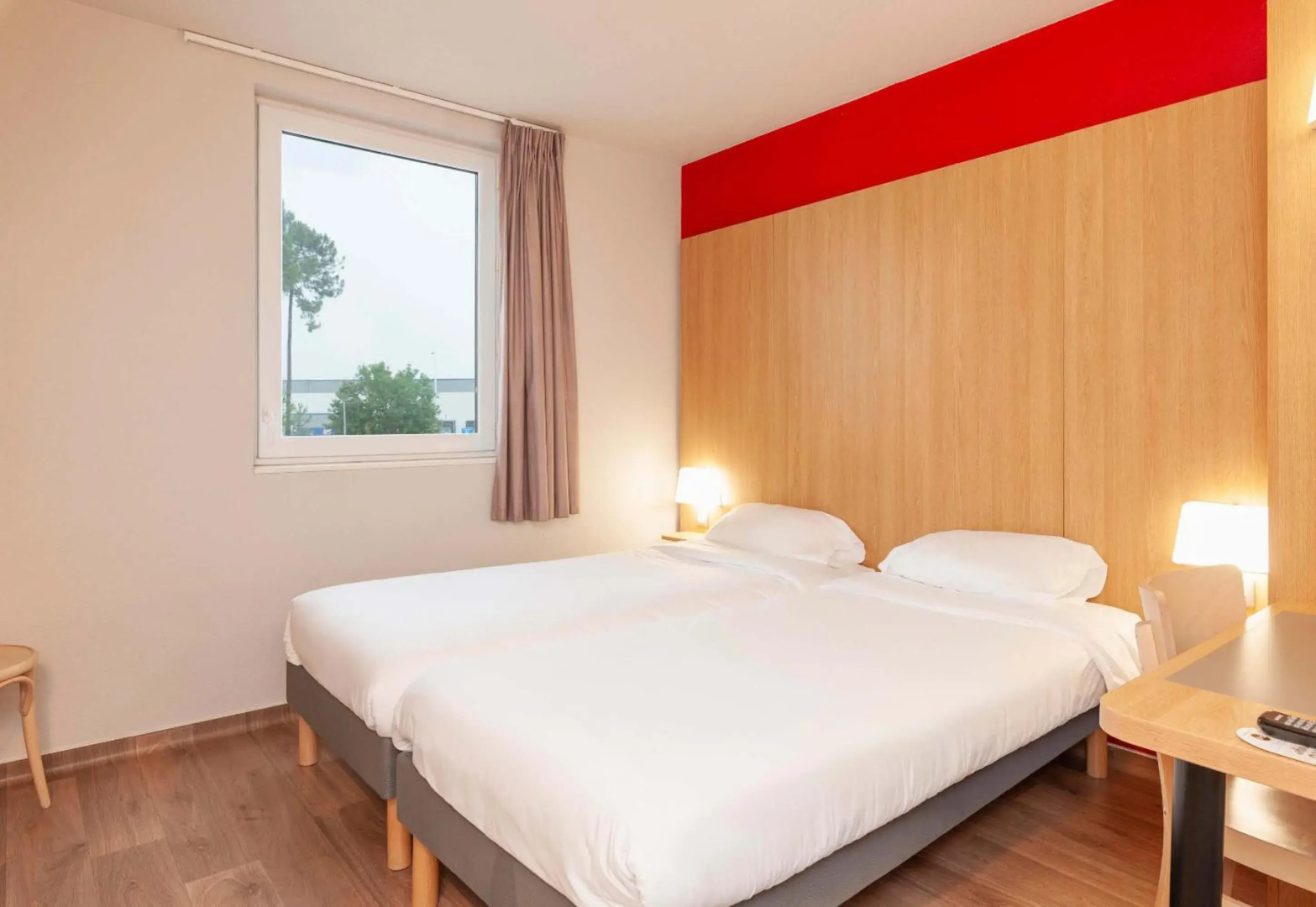 B&B HOTEL Mont De Marsan