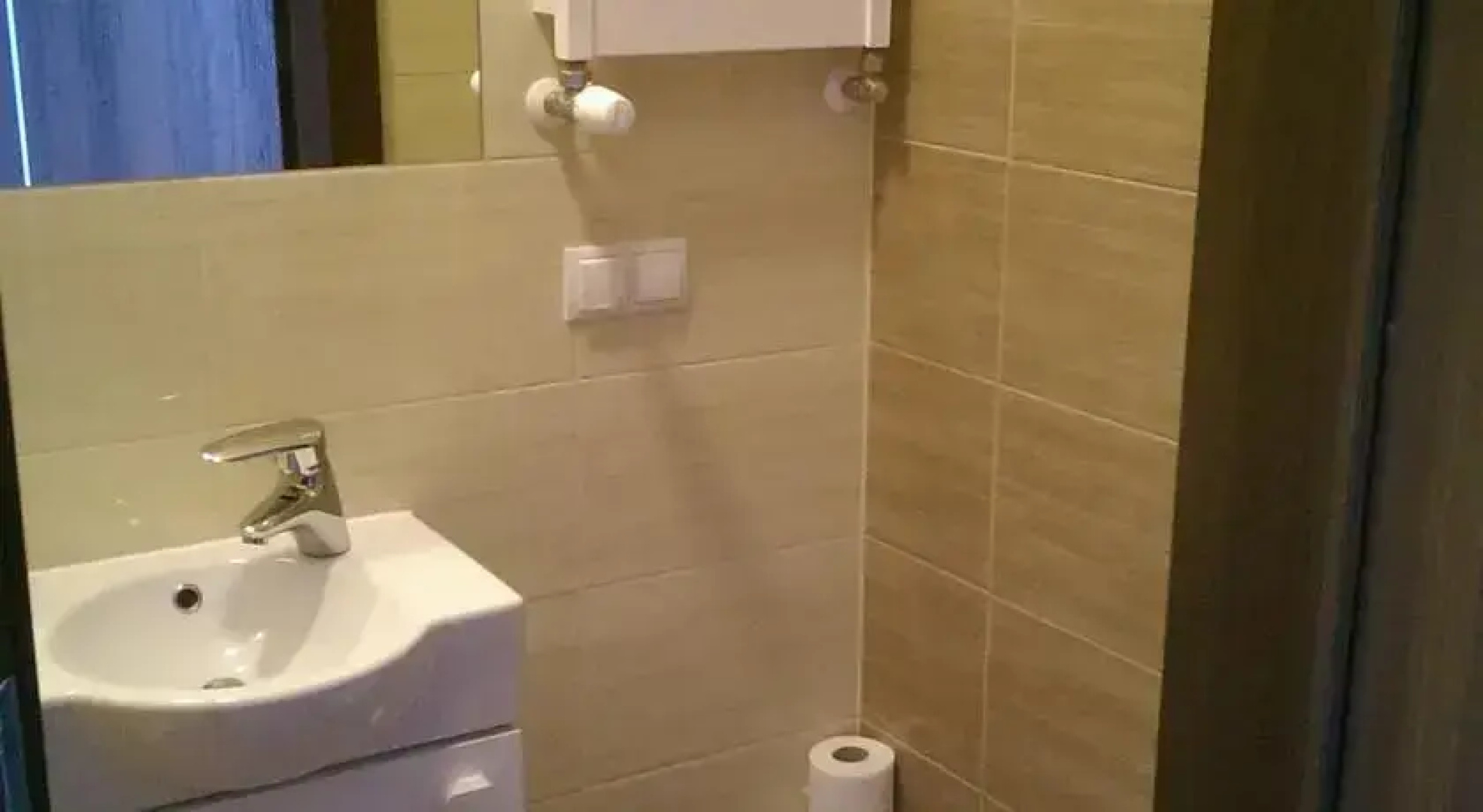 Hotel E7