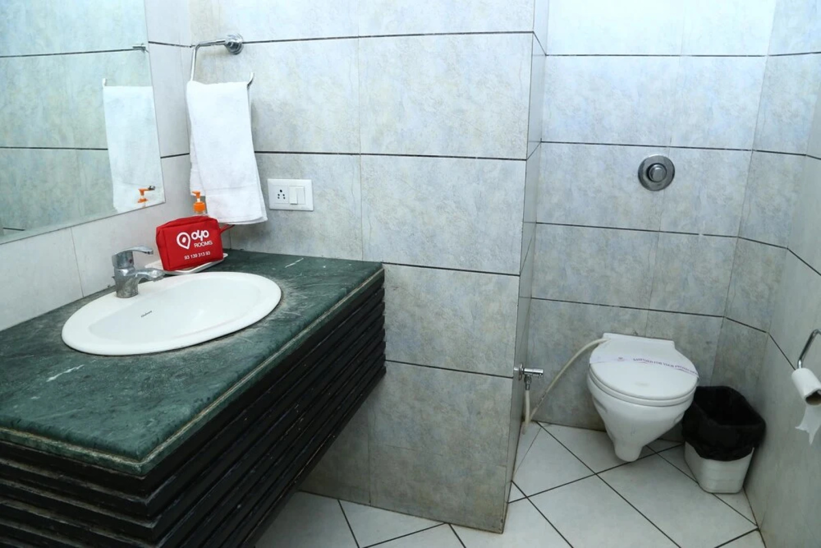 OYO Rooms Sector 17 Chandigarh