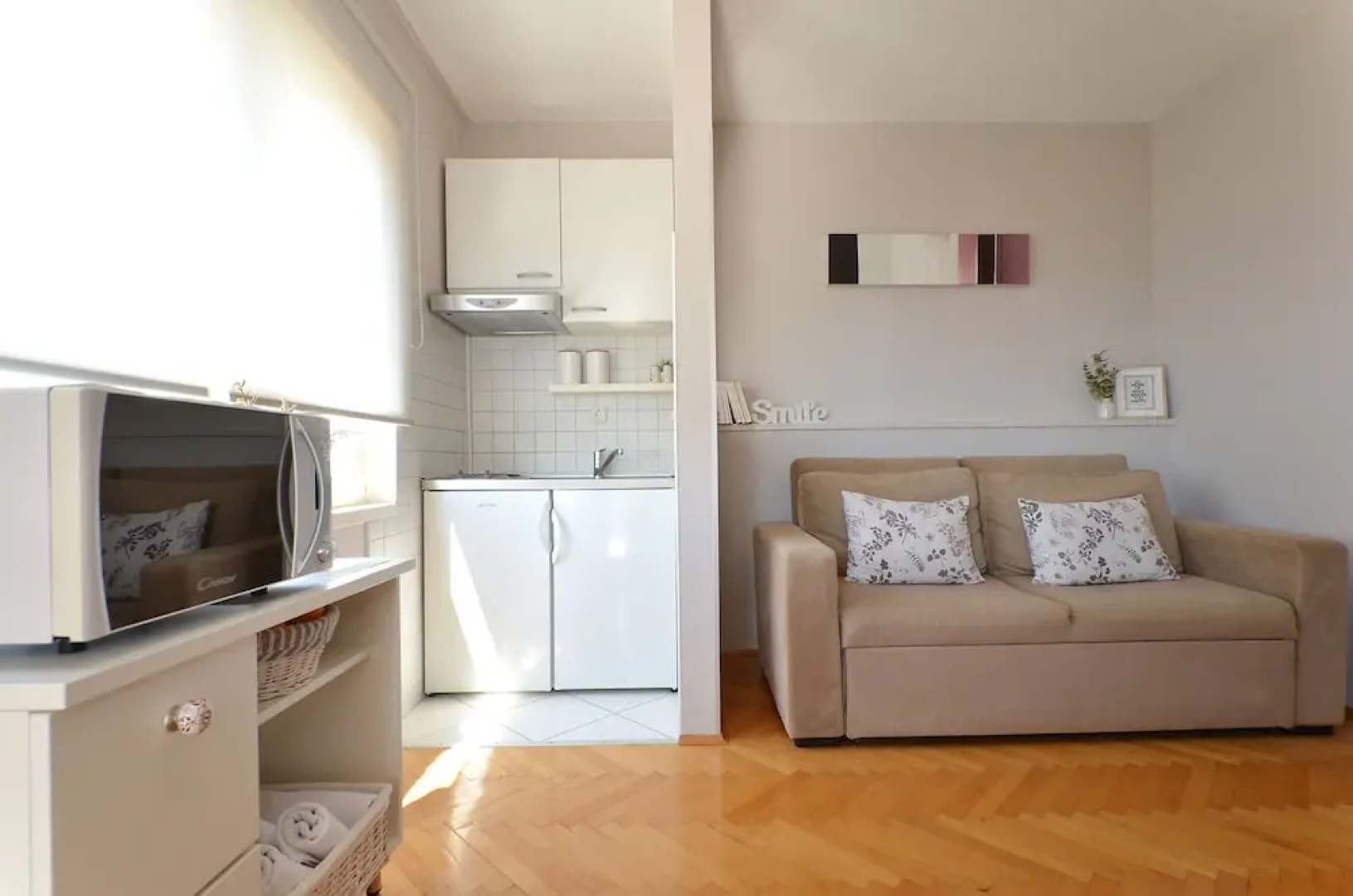 Mar deLuxe Apartments