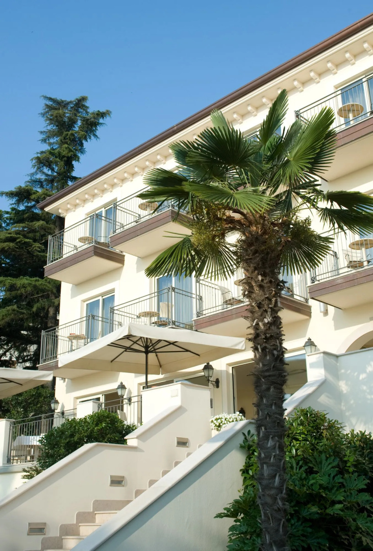 Villa Rosa Hotel