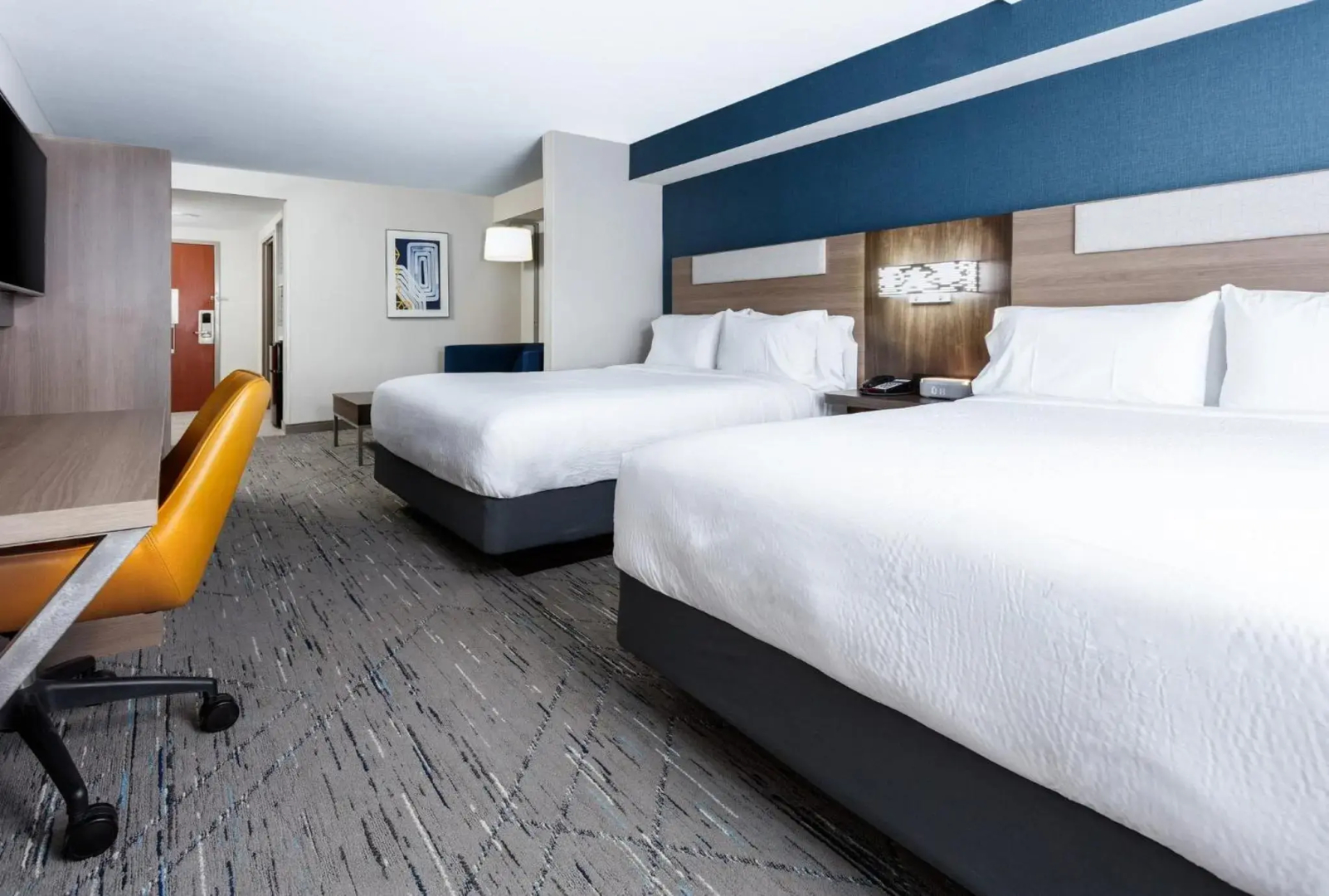 Holiday Inn Express & Suites Williamsburg by IHG