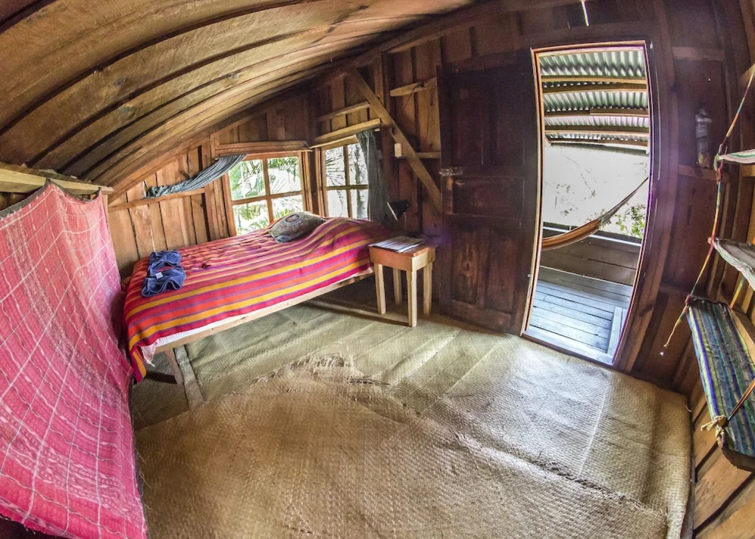 La Iguana Perdida - Hostel