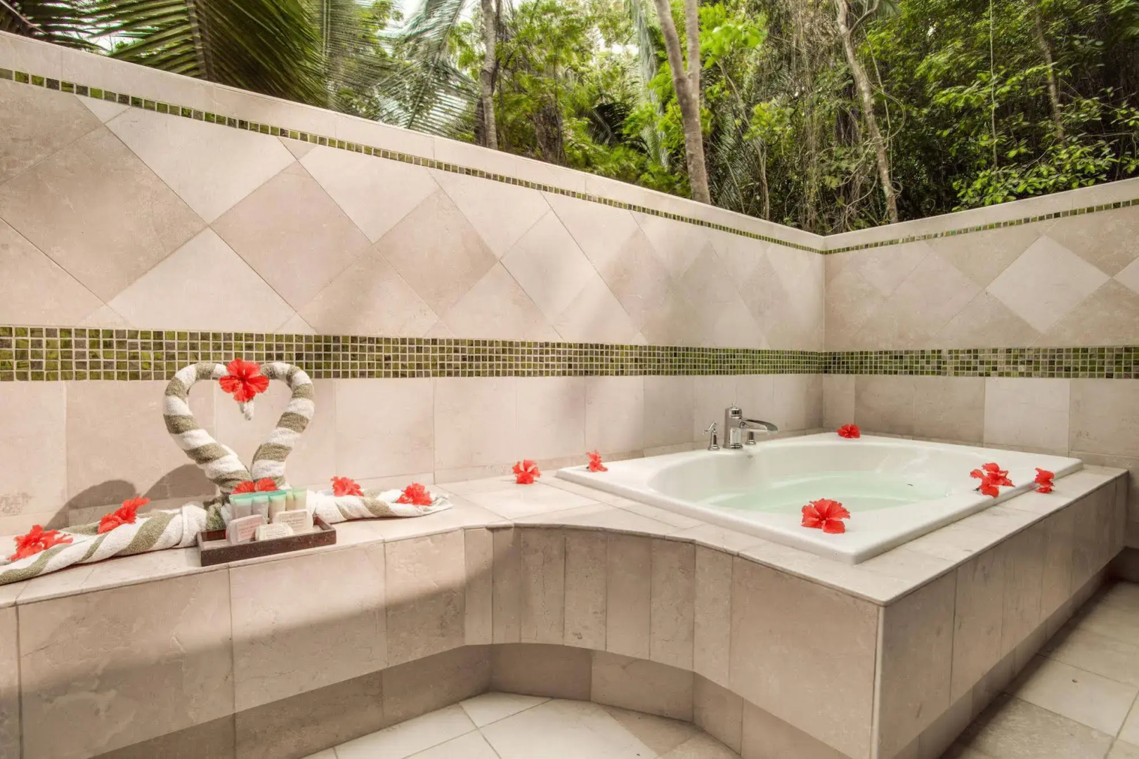 Sleeping Giant Rainforest Lodge