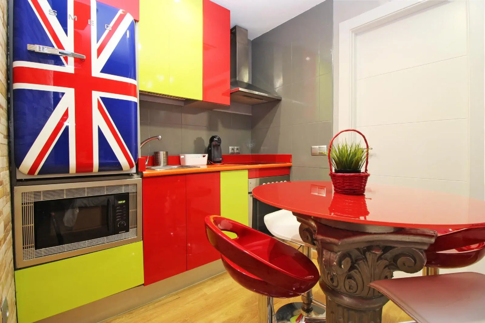 Del Parque Flats - Tribuna