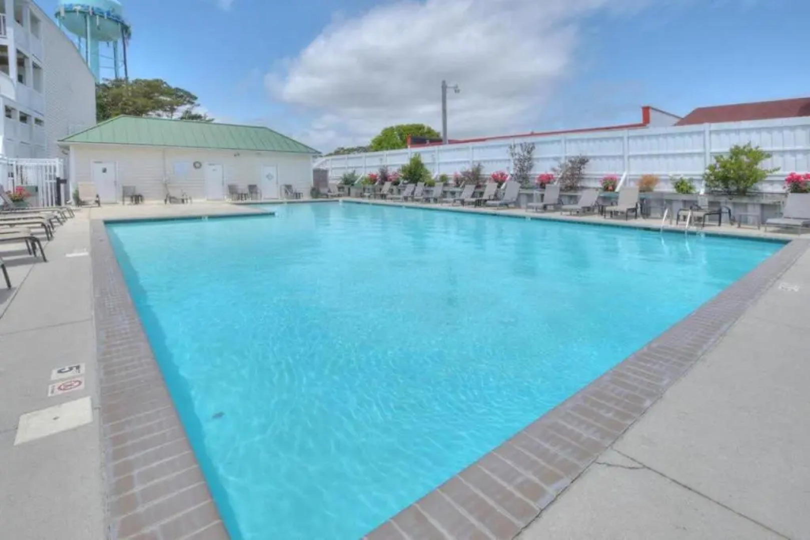 Ocean Walk 8102- Jus' Beachy