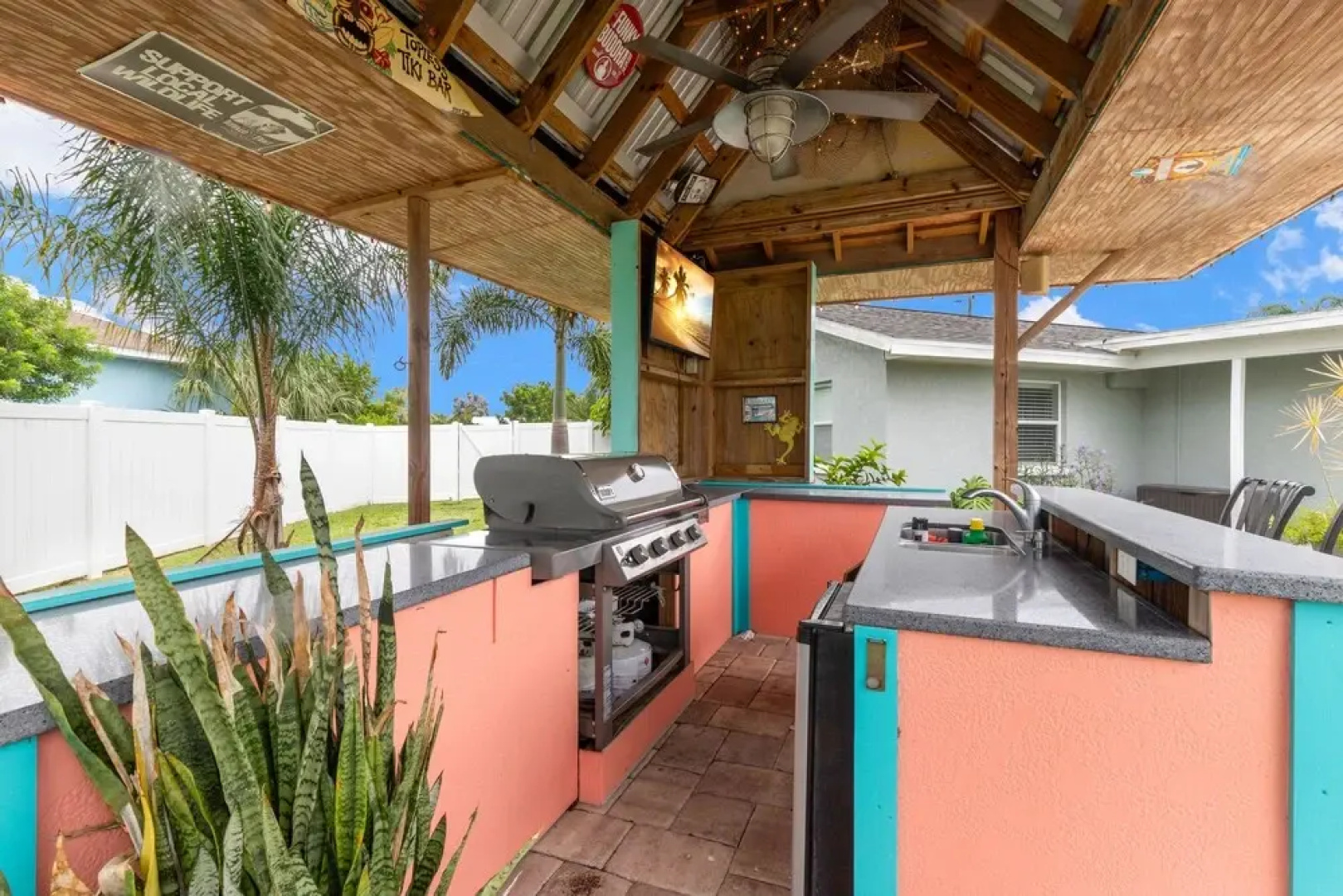 Apollo Beach House