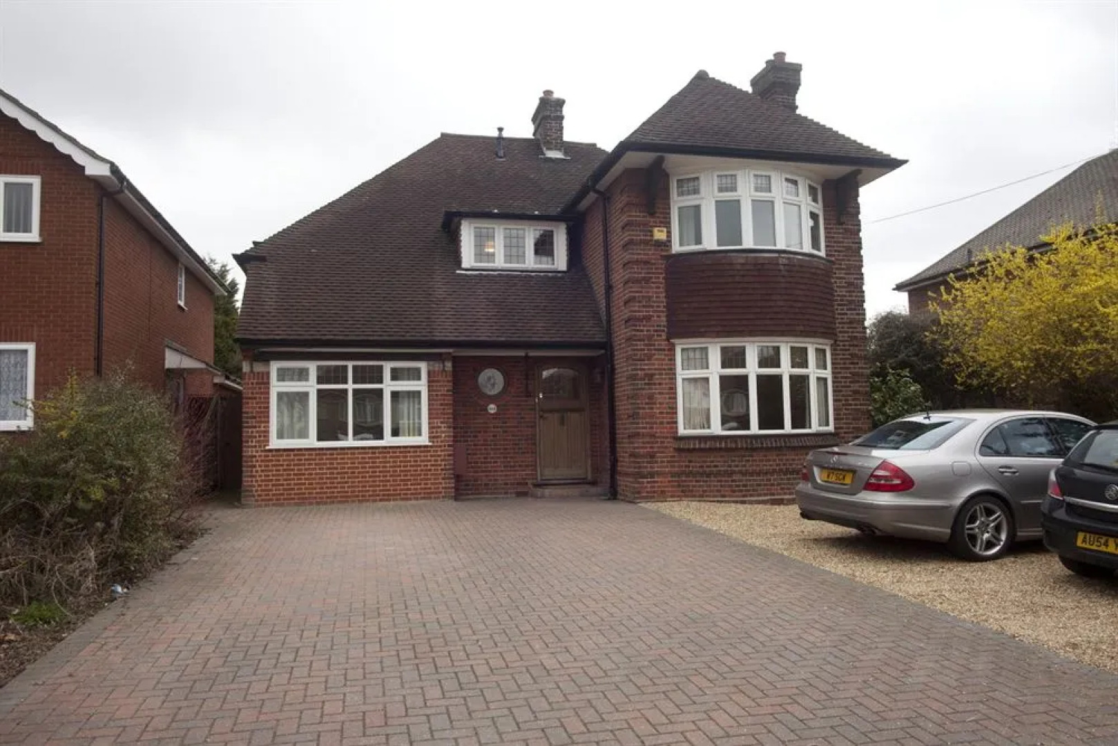 Innocence Rooms West