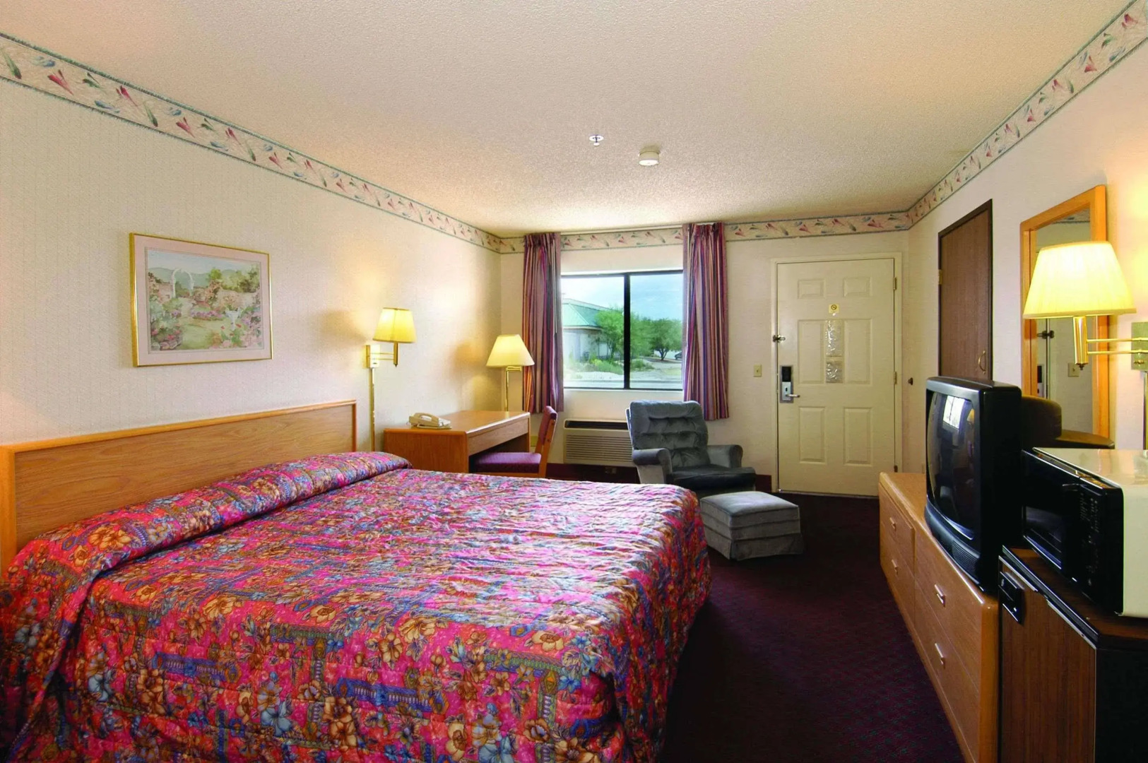 Travelodge by Wyndham Virginia Beach Bay Beach