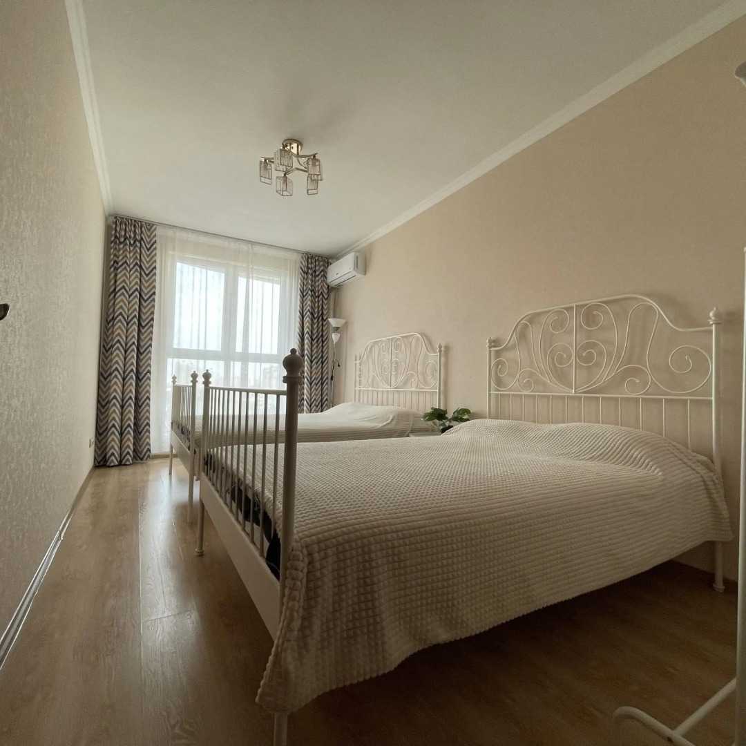 HomeDay (ХоумДэй) на улице Красная