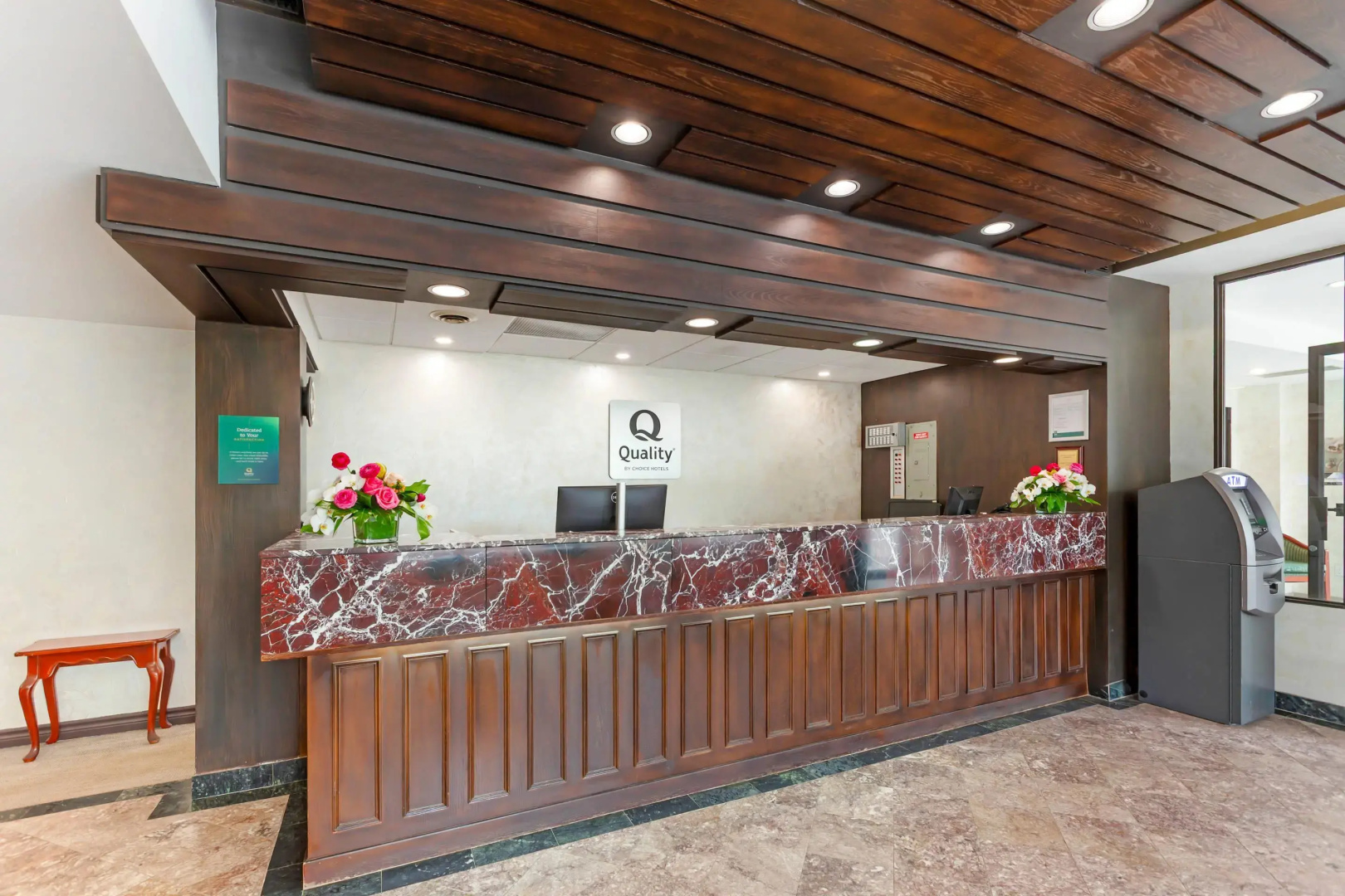 Quality Hotel Fallsview Cascade