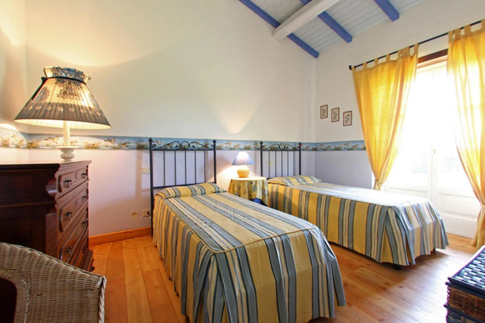 Podere Sassolegno is a uniquely charming house where you can happily spend time relaxing in the gard-Podere Sassolegno