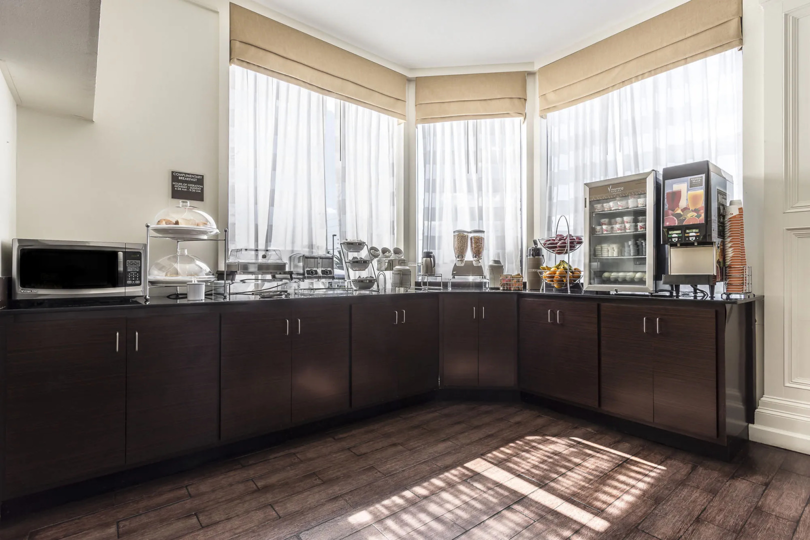 Sleep Inn On The Beach