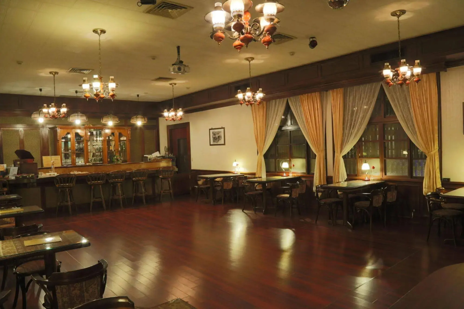 Alishan House - The Historical House