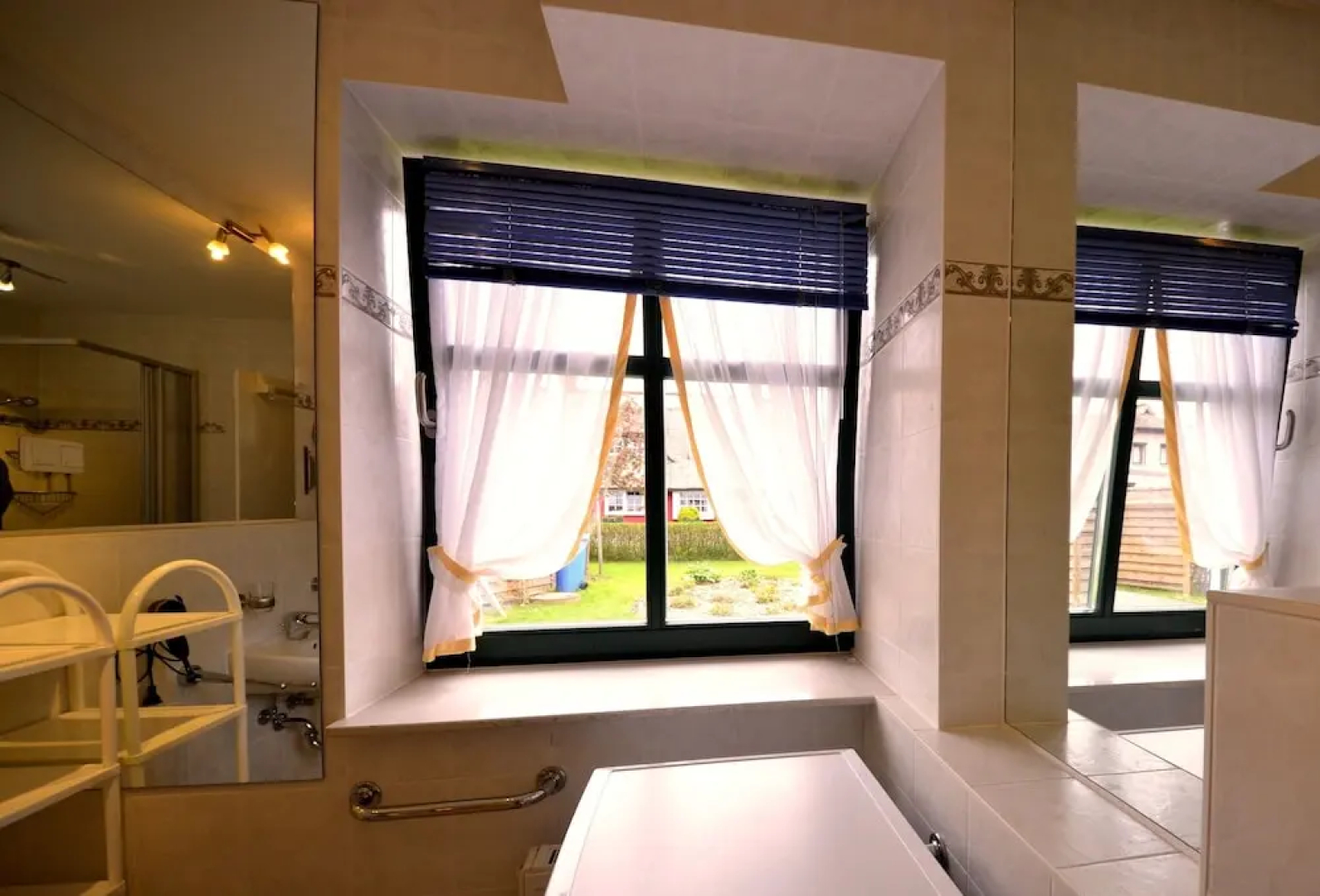 Ferienwohnungen Boddenstraße 55b