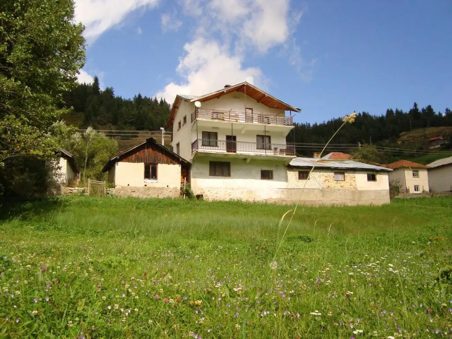 Kuma Lissa Guest House