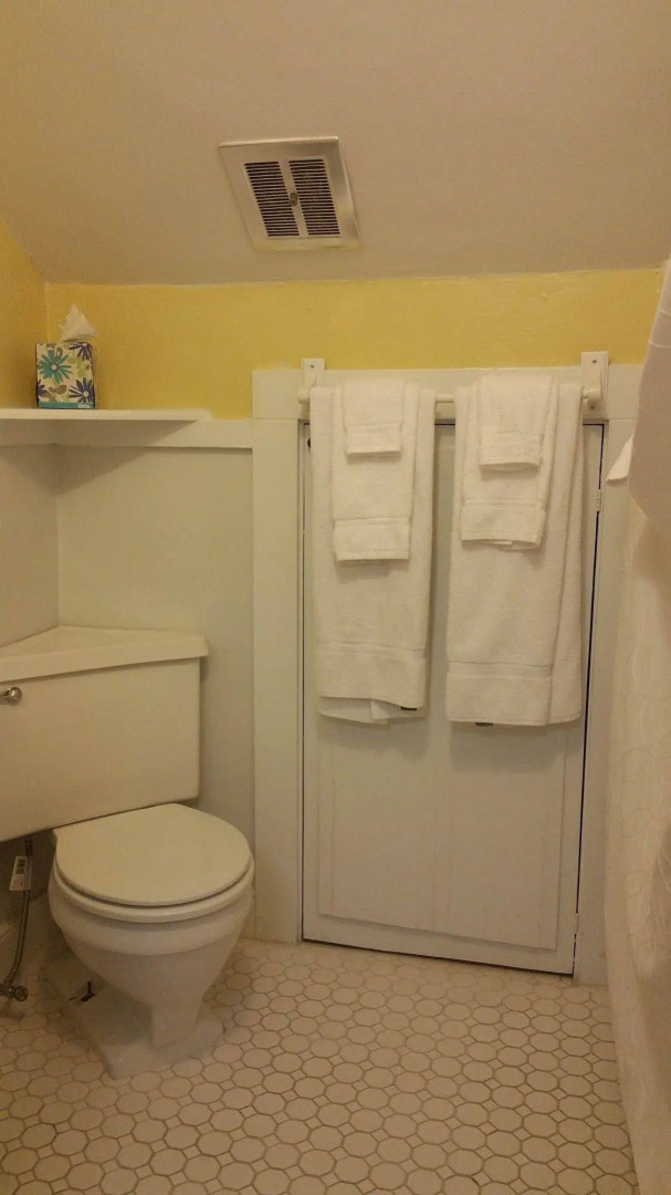 Inn At Patrick Henry's