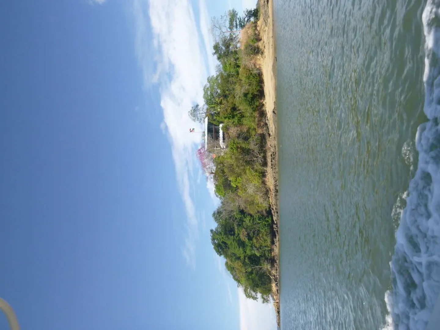 Roxy Fishing Club Y Hotel