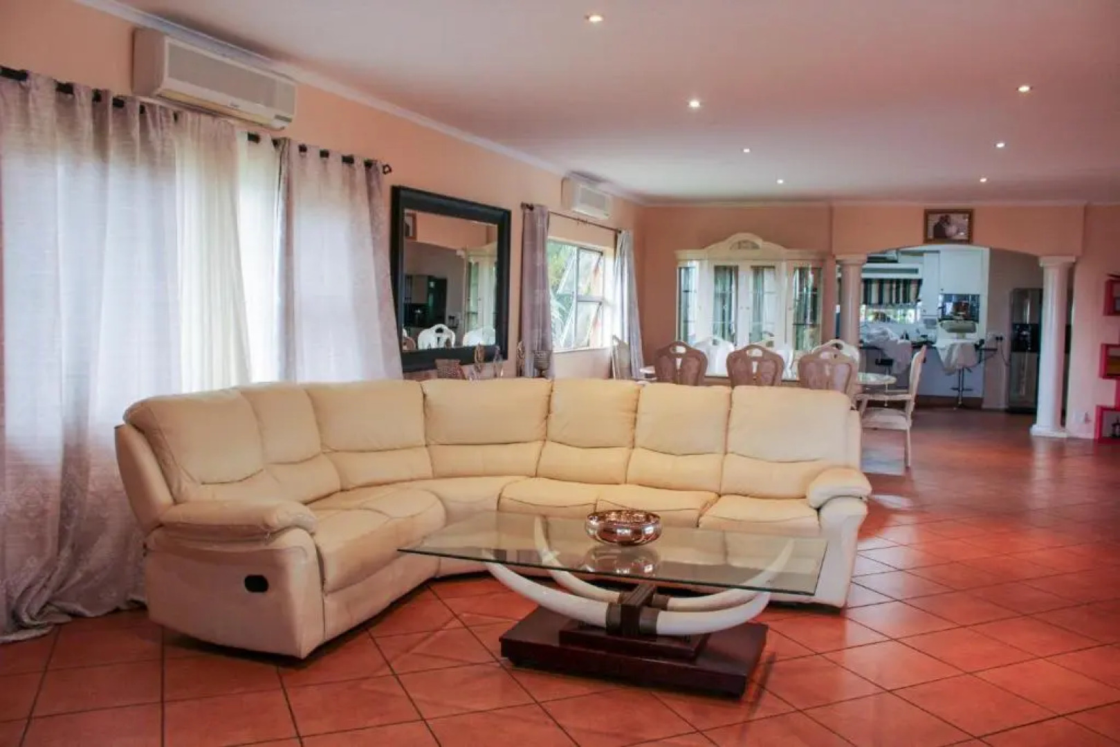 Seaview Executive Guest House