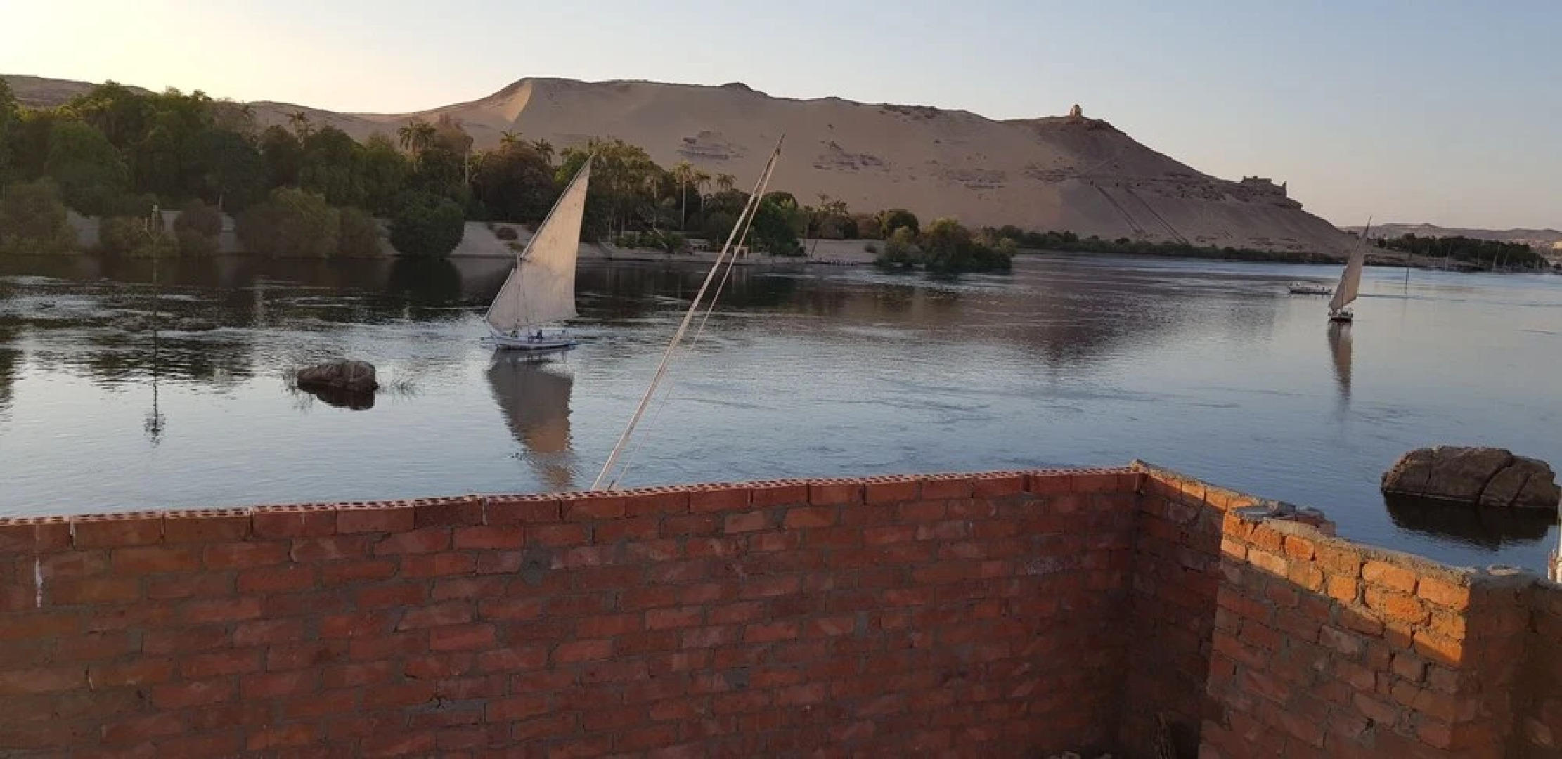 Taharka Nubian House