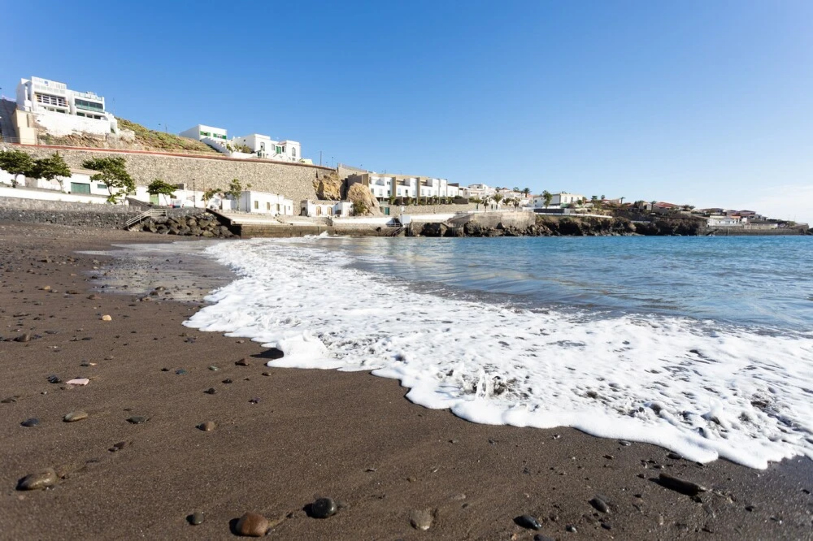 HomeLike Stunning Sea Front House El Poris