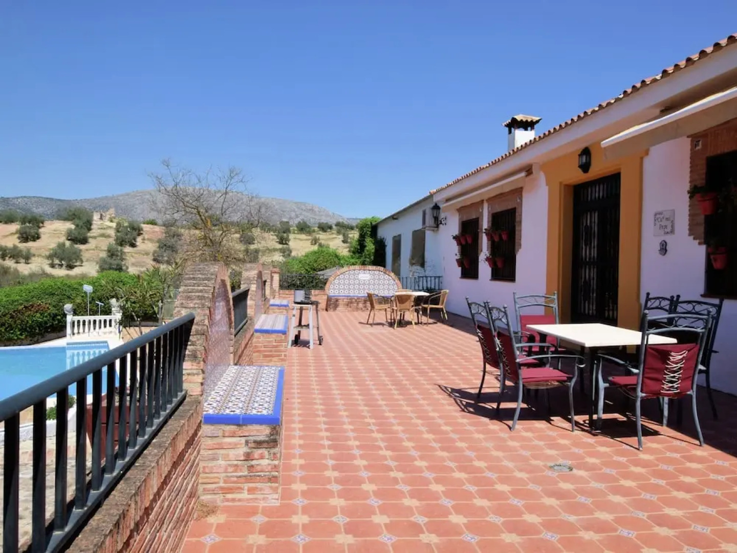 Rustic House With Swimming Pool, Beautifully Situated in Priego de Còrdoba