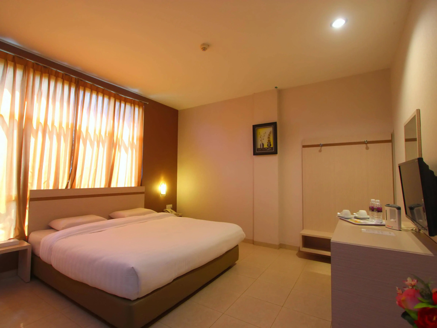 Lovina Inn Penuin Hotel