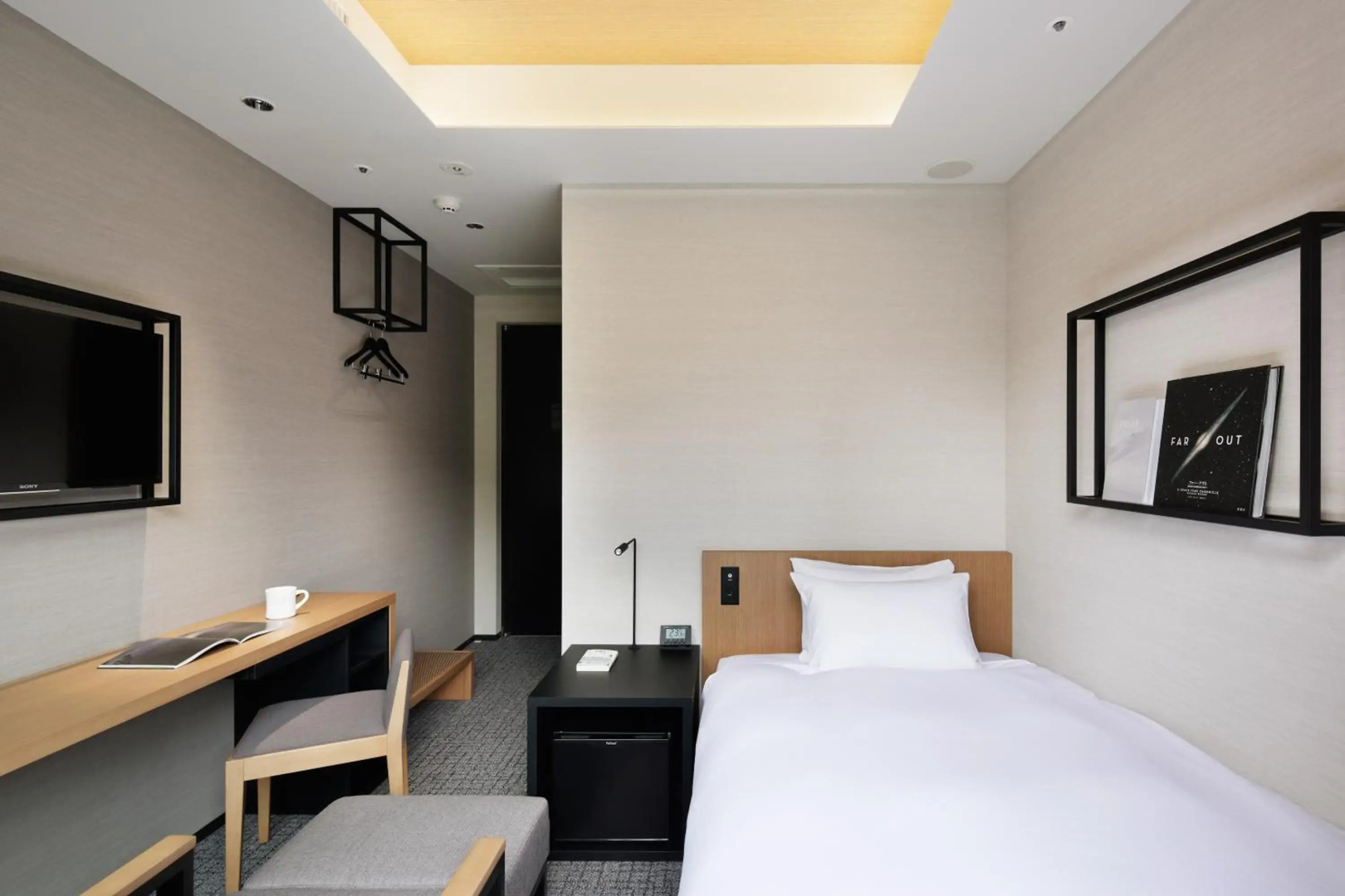 LAMP LIGHT BOOKS HOTEL nagoya