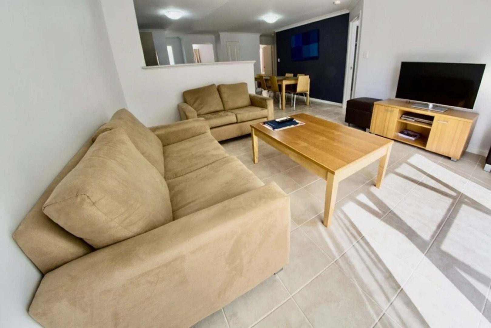 Sea Breeze Broadwater