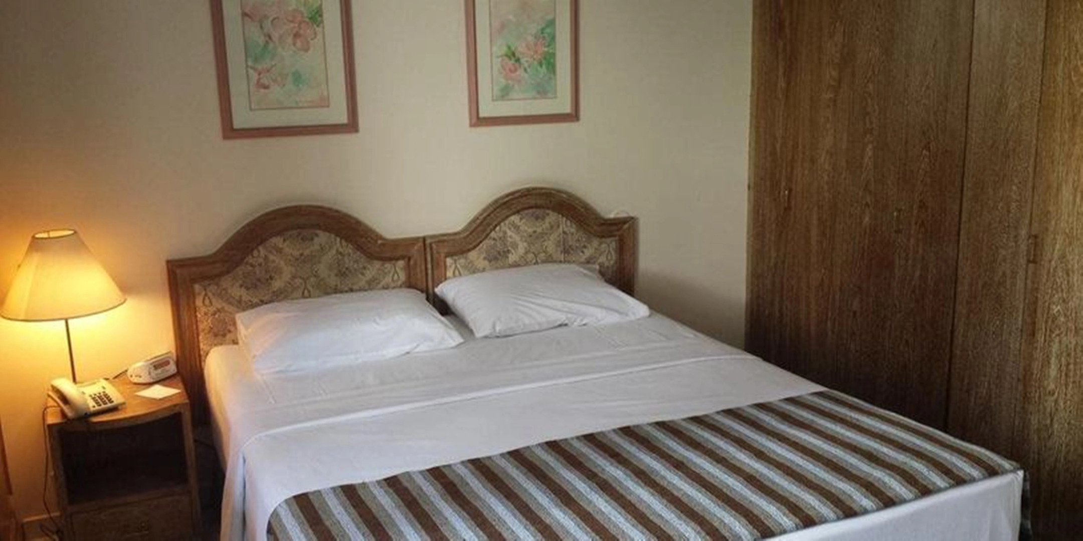 The Landmark Residence - Oficial