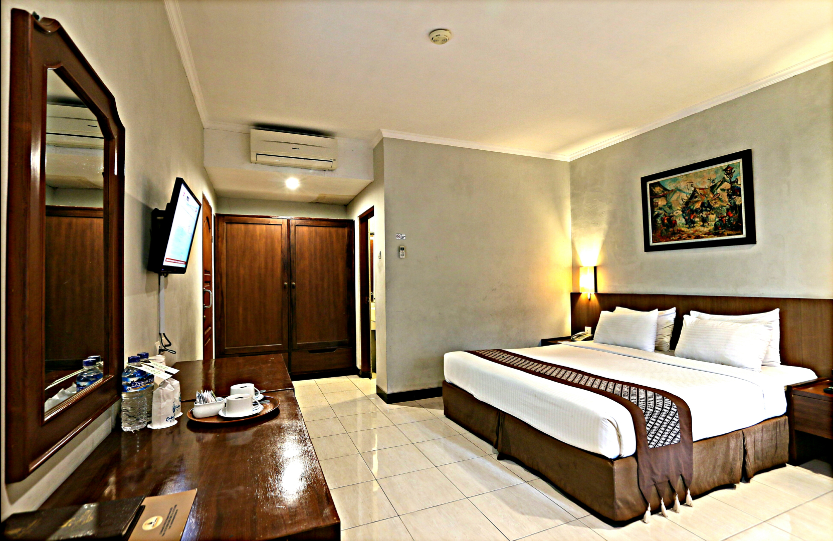 Cakra Kembang Hotel