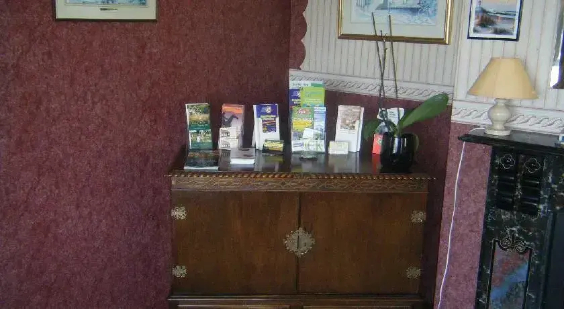 Attyrory Lodge Tourist Accommodation B&B