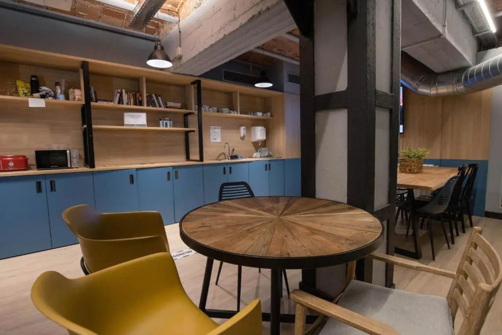 Font Andorra Hostel by Nexta