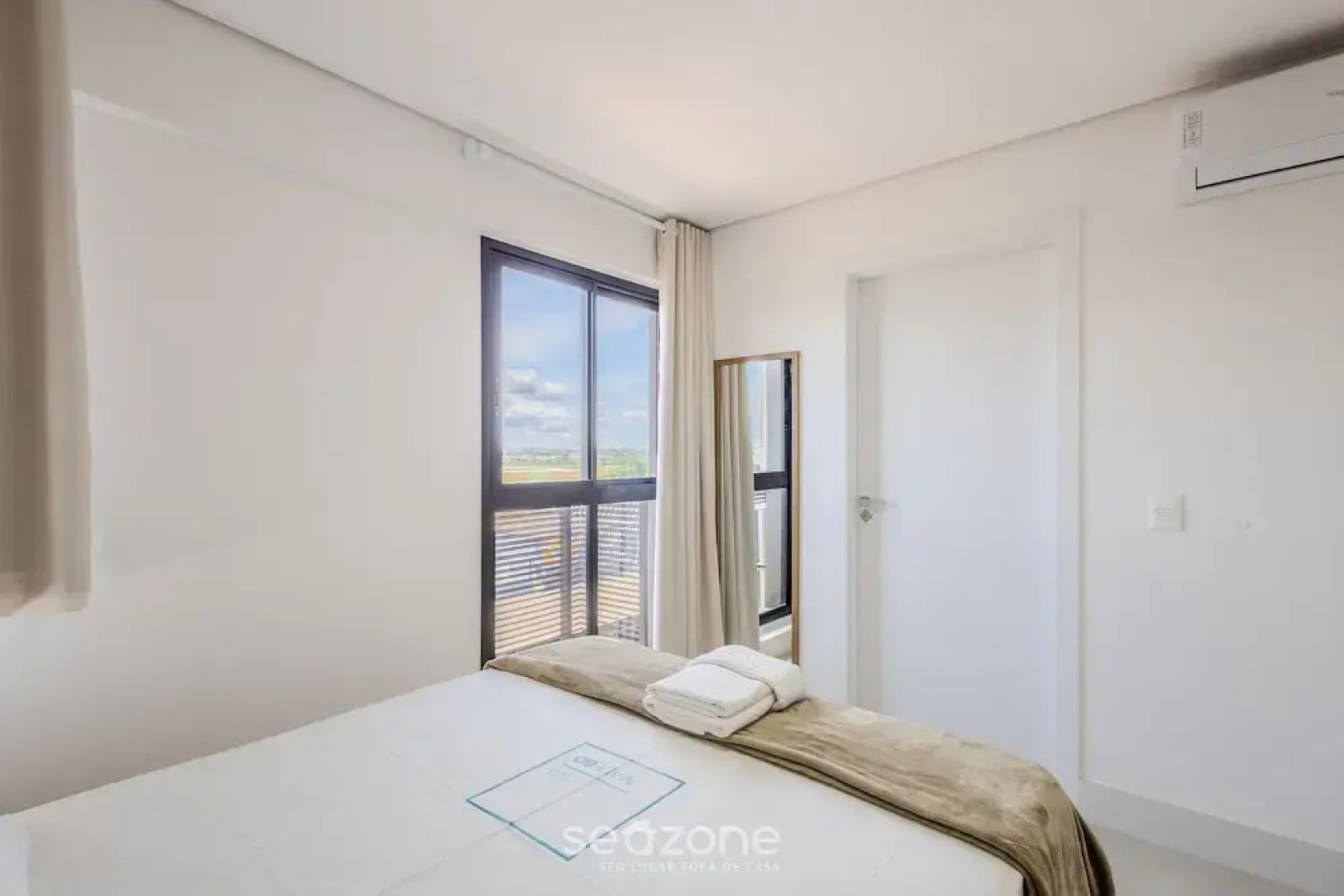 EPK - Apartments in a Condo With Pool in Brasilia